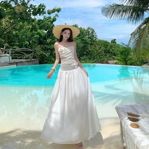Conjunto sin Tirantes con Hombros Descubiertos, Color Blanco, Estilo Francés, para Mujer, Ideal para Vacaciones en la Playa y Sesiones de Fotos - Product Image 1