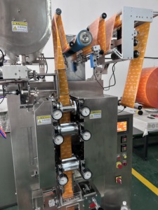 Kefai nhà máy giá tự động gói nhỏ dầu động cơ Ớt 10ml dầu ô liu dầu ăn 4 bên con dấu điền máy đóng gói - Product Image 4