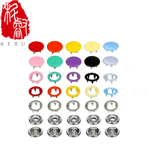 Kerui 9.5mm/11mm Euro tiêu chuẩn môi trường OEKO-TEX 100, Hollow <span class=keywords><strong>prong</strong></span> Đồng bé Snaps nút ốc vít cho quần áo - Product Image 1