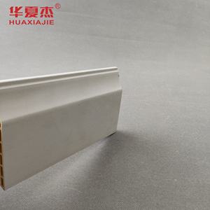 <span class=keywords><strong>Plinthe</strong></span> en WPC laminée au design moderne <span class=keywords><strong>Plinthe</strong></span> moulée de décoration intérieure durable et étanche - Product Image 3