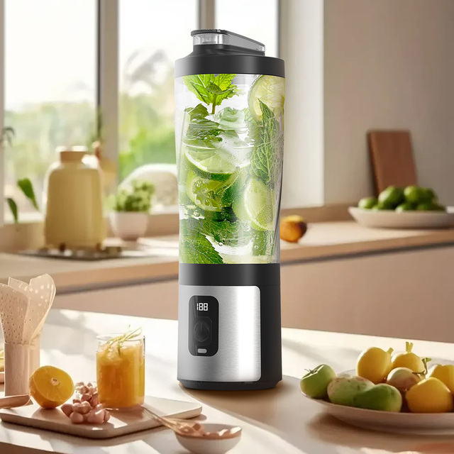 Cordless Lightweight Quick-Charge USB Portable Blender Fruit Juicing Effortlessly Easy-to-Clean Space-saving Household Appliance