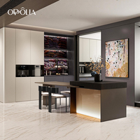 Solución de Cocina Semiabierta de Melamina de Dos Tonos Personalizada OPPOLIA con Isla de Comedor para Proyectos Comerciales y Residenciales