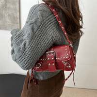Léopard Vintage 2000s Locomotive Clouté Rivet Sacs À Main Y2k Sac À Bandoulière 90s Punk Femmes Sac À Main En Cuir Vegan Designer Sacs À Main