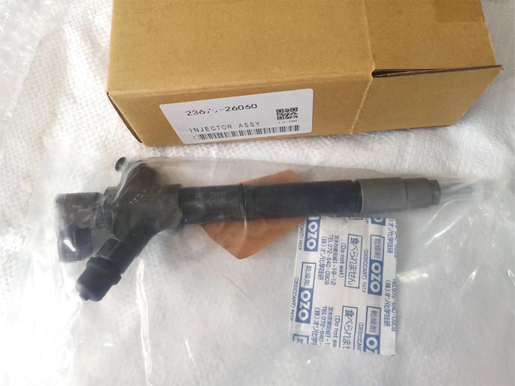Common Rail Fuel Injector 295900-0050 Fuel Injection Nozzle 23670-26060 For Toyota