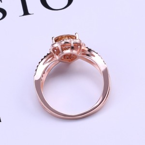 Anello da donna con zirconi intarsiati a goccia d'acqua, elegante gioiello da mano per la moda quotidiana - Product Image 6
