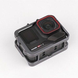 אביזרי ספורט למצלמת Insta360 <span class=keywords><strong>ACE</strong></span> PRO 2, מארז מגן איכותי קל משקל מאלומיניום עם שחרור מהיר ובסיס מגנטי - Product Image 1