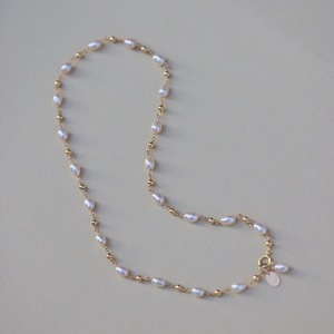 Collar de Perlas de Agua Dulce con Baño de Oro de 14K, Diseño Único y Elegante, Inspirado en Granos de Arroz, Ideal para el Día a Día - Product Image 4