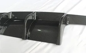 Pour M3 F80 M4 F82 2015 2016 2017-2020 Spoiler de pare-chocs arrière Diffuseur avec/sans éclairage Protection inférieure Accessoires auto Style V - Product Image 4