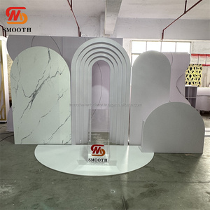 ฉากหลังงานแต่งงานแบบกำหนดเองได้ ผลิตจาก PVC สีขาว พร้อมซุ้มอะคริลิคสำหรับตกแต่งงานเลี้ยงฉลองต่างๆ เช่น งานเลี้ยงฉลองทารก - Product Image 2