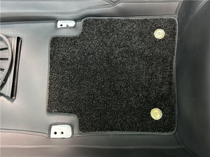 Alfombrillas de coche de rejilla de diamante bordadas personalizadas de cuero de PVC alfombrillas de coche personalizadas de colores opcionales aptas para coche <span class=keywords><strong>Audi</strong></span> - Product Image 4