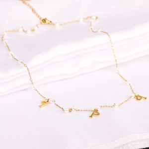 Collar de Acero Inoxidable con Iniciales de Perlas Estilo Europeo Americano, Cadena para Clavícula, Regalo de Joyería de Moda para Mujer - Product Image 2