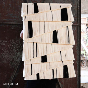 Décoration murale en macramé avec franges, texture en fibre naturelle, style moderne minimaliste pour décoration industrielle, article de décoration - Product Image 2