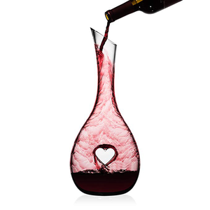 <span class=keywords><strong>Carafe</strong></span> à <span class=keywords><strong>vin</strong></span> <span class=keywords><strong>rouge</strong></span> en cristal fin sans plomb soufflé à la main 750 ml en forme de cœur et aérateur - Product Image 1