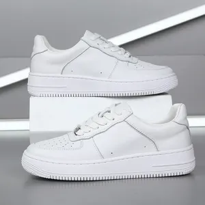 2024 New Unisex Comfortable Breathable Soft Custom White Leather Rubber Hotel Sneakers Work Shoes