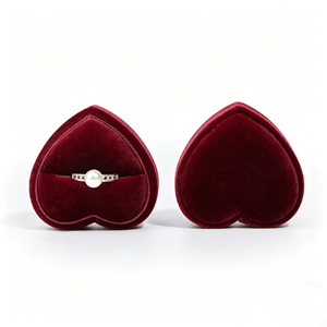 Étui à bague en velours pêche irrésistible - Le symbole ultime de la jeunesse et de l'amour - Product Image 3