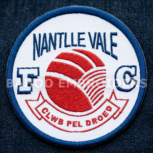 BADGE BRODÉ À LA MACHINE - Product Image 2