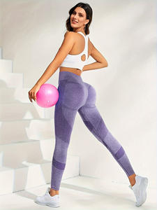 Aoyema all'ingrosso OEM Leggings <span class=keywords><strong>a</strong></span> <span class=keywords><strong>righe</strong></span> senza cuciture <span class=keywords><strong>donna</strong></span> Fitness pesca Hip Slim asciugatura rapida sport sport Yoga pantaloni <span class=keywords><strong>collant</strong></span> - Product Image 3