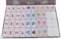 Set Mahjong Mewah Seri Bunga Mawar Amerika, Pola Marmer Mint, Ubin Akrilik Ramah Lingkungan yang Dapat Dilipat untuk 4 Pemain, Cocok untuk Liburan