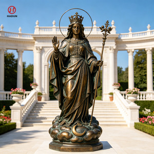 Statua in Bronzo della Donna dell'Apocalisse a Grandezza Naturale con Corona a Dodici Stelle e Braccia Aperte, Decorazione Gotica per Cattedrale e Chiesa - Product Image 6