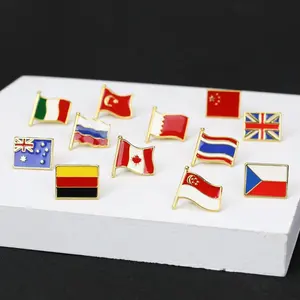 Diskon besar-besaran dekorasi pin bendera negara Enamel kustom kecil Italia Singapura Kanada Jerman Inggris Aloi seng