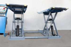 Wolange YD322 bersertifikat CE silinder ganda hidrolik 3.5T gunting angkat tengah mobil dapat bergerak dengan garansi 18 bulan - Product Image 4