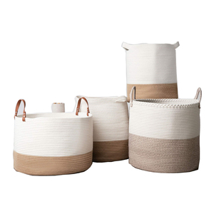 Panier à Linge Pliable en Bambou avec Trois Compartiments Blanc Noir Hôtel Tissage Logo Personnalisé Couvercle Pliant par Lumaland Shopping - Product Image 1