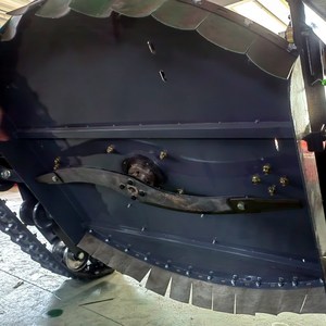 プログレード! 10エーカーのブドウ園と果樹園のための高トルク農業ロボット芝刈り機 - Product Image 5