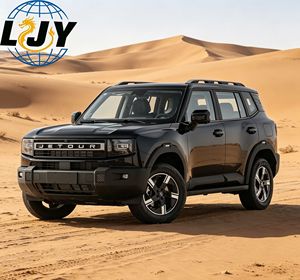 Stock en gros de véhicules d'occasion 2025 Jetour Traveler 1.5TD DCT, SUV familial tout-terrain léger à essence, exportation mondiale de voitures - Product Image 3