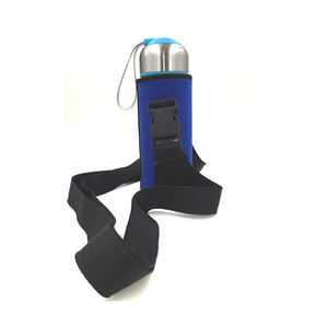 Porte-bouteille d'eau en néoprène demi-gallon avec bandoulière 2L manchon de bouteille d'eau manchon à motifs de lettres - Product Image 1