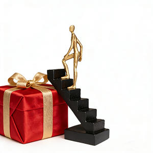 Sculpture d'escalier en résine Sumai, figurine dorée noire, décoration artistique pour la maison, cadeau, ornement - Product Image 1