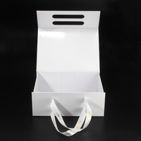 Luxeries personnalisé rigide brillant blanc aimant fermeture magnétique pliant cadeau de mariage boîte d'emballage Geschenk avec poignée de ruban