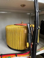 Stabilisateur de tension triphasé AC en cuivre pur SVC/TNS-60KVA 50kva 40kva 30kva 20kva 15kva 10kva pour ligne de production industrielle