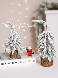 Mini décorations de Noël en cèdre floqué PE pour bureau, ambiance hivernale - Product Image 4
