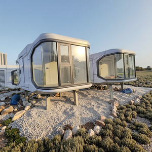 Casas de contenedores de cápsulas espaciales con marco de acero contemporáneo <span class=keywords><strong>Apartamento</strong></span> de Villa <span class=keywords><strong>verde</strong></span> de construcción rápida para hoteles Paneles sándwich - Product Image 1