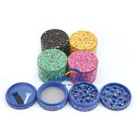 4 pièces Logo personnalisé Smoke Shop Fournisseur de la Chine Accessoire pour fumer 63mm Stripe Rubber Paint Full UV Coating Grinder Tobacco Herb