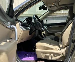 Voiture d'occasion SUV <span class=keywords><strong>Kia</strong></span> <span class=keywords><strong>Sorento</strong></span> <span class=keywords><strong>2016</strong></span> à bas prix, conduite à gauche, 5 portes, 5 places, essence, transmission intégrale, véhicules automobiles à <span class=keywords><strong>vendre</strong></span> en Chine - Product Image 4