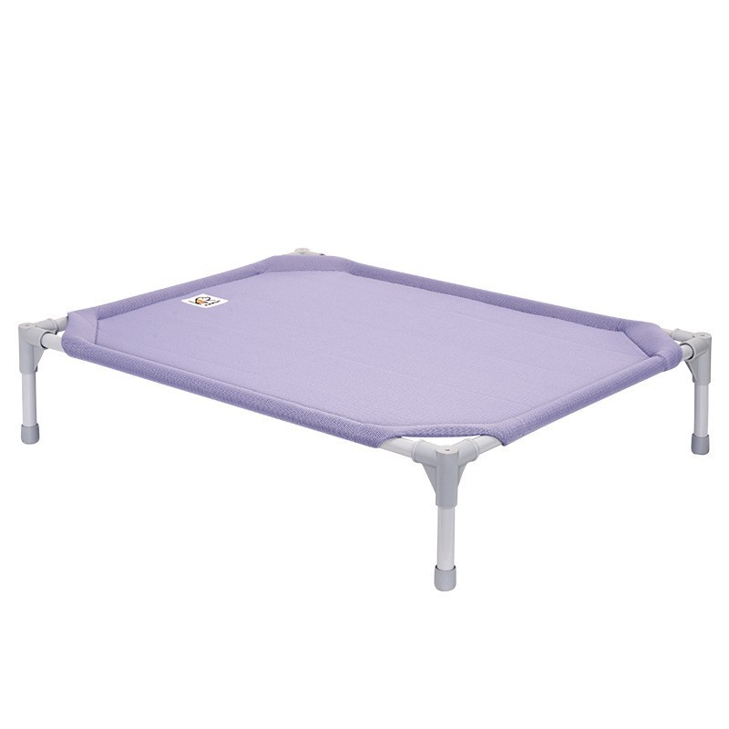 Lit de camp violet lavande