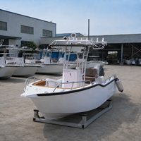 Bateau de pêche robuste en aluminium KV-180, console centrale, coque en V stable, pont de pêche large, bac à appâts vivants, pêche en haute mer