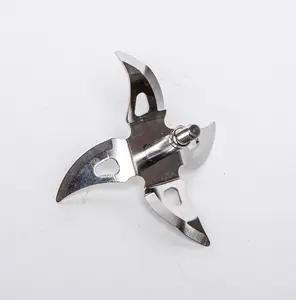 Fabrika kaynağı sac metal kesme parçaları paslanmaz çelik imalat parçaları karıştırıcılar ve sıkacakları için bıçaklar damgalama