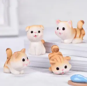 Fabricant d'artisanat en résine Diy Miniatures Cute Cats Fashion Carton Design Home Decoration DIY Resin Crafts Ornaments
