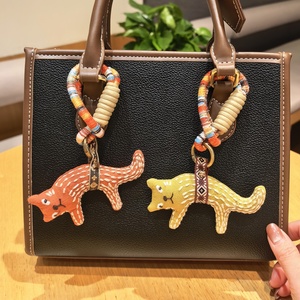 Nuevo Llavero de Peluche Portátil con Mosquetón de Corazón 2026, Ecológico, Muñeco 3D, Regalo de Cumpleaños, Colgante para Bolsa de Niños, Llavero de Tela con Dibujo Animado de Zorro - Product Image 3