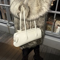Sac à main vintage en cuir véritable, design de niche, vente en gros personnalisée, grande capacité, sac à bandoulière haut de gamme pour femmes