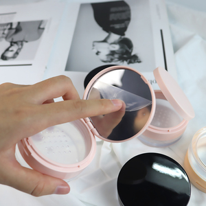 Sf1 20gram 20g <span class=keywords><strong>container</strong></span> 15g 25g 30gram nhựa rỗng rõ ràng mỹ phẩm mờ màu hồng đen tùy chỉnh bột lỏng Jar với sàng - Product Image 2