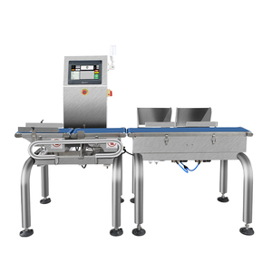 Báscula de control de 2 niveles con cinta transportadora, máquina de pesaje dinámico y rechazador con pantalla táctil para procesamiento de alimentos - Product Image 1