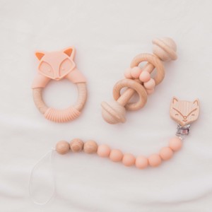 Bague pendentif en forme de renard, hochet mignon, en bois de qualité alimentaire pour bébé, colle, ensemble de trois pièces - Product Image 2