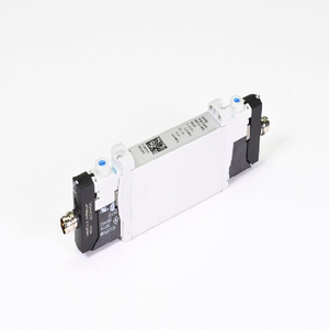 Baru dan Asli 566513 VUVGB14T32CAZTF1P3 Solenoid PLC Programming Controller - Product Image 1