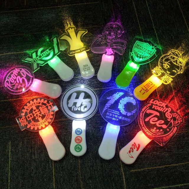 Hot Sale Custom Kpop Light Stick 15 Colors Adjustable Plastic Acrylic Glow Sticks Remote Control for Concerts Parties Festivals