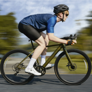 Vélo de route pour hommes 700C 16 vitesses, cadre en aluminium vert peint 47/50 cm, freins à disque, pour la montagne, cadre en aluminium KB125 - Product Image 2