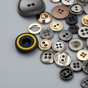 <strong>Garment</strong> Accessories Clothes Sewing Shirt Zinc Alloy Overcoat Clothing Coat <strong>Shell</strong> Metal 4 Hole <strong>Button</strong> <strong>for</strong> Clothes - Product Image 3
