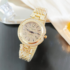 YuSa1255 Großhandel Luxus Damen Quarzuhr Voll-Diamant-Armband Römische Ziffern Casual Damenuhren Schmuckset für Frauen - Product Image 3